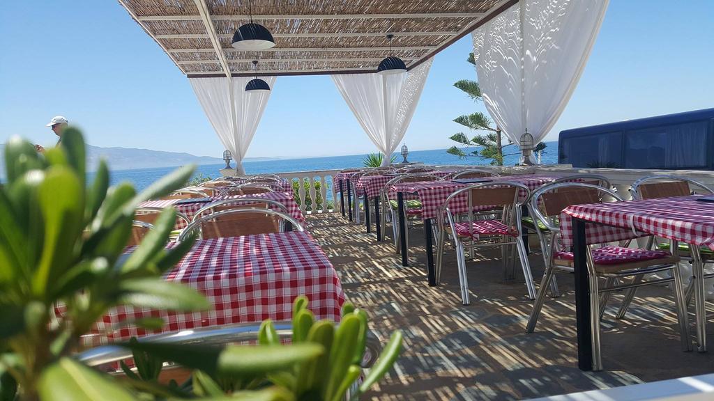 Perla Hotel Saranda Dış mekan fotoğraf