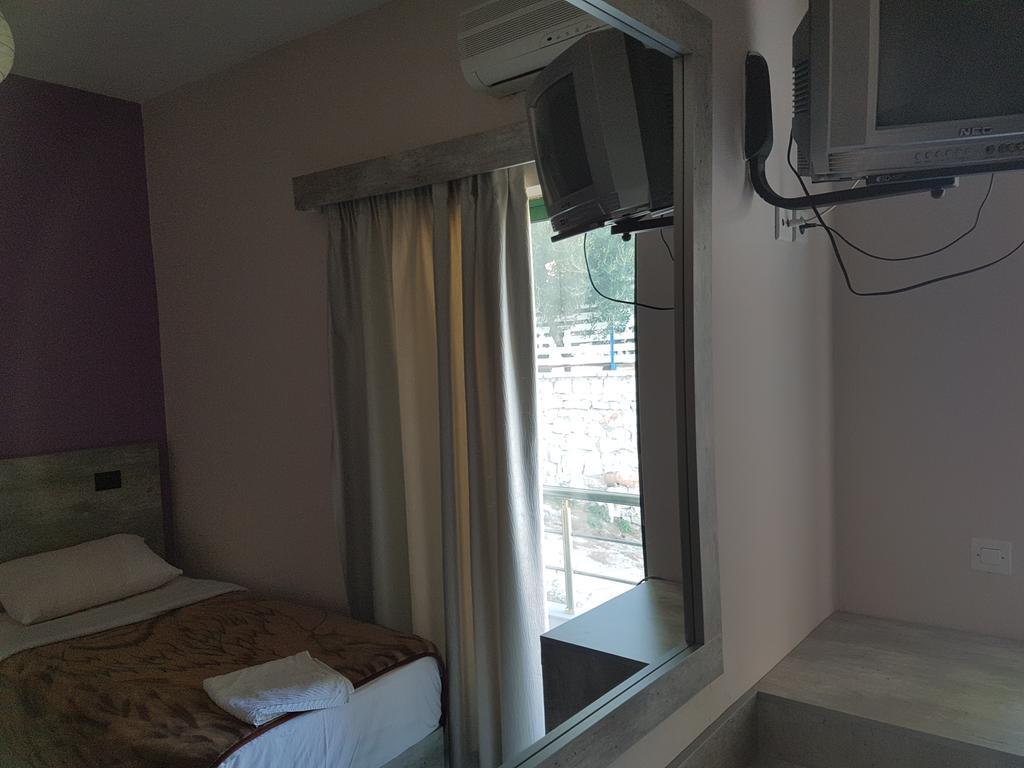 Perla Hotel Saranda Dış mekan fotoğraf